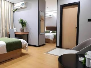 GreenTree Inn Yixing Zhangzhu Express Hotel - 9
