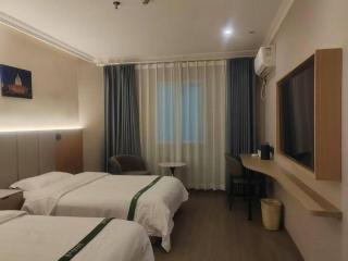 GreenTree Inn Suzhou Wujiang Zhenze Town Zhennan Road Express Hotel - 1