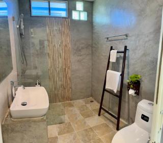 Lanta Just Come Bungalow - 7