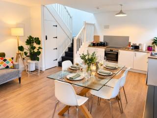 Charming Coach House and Peaceful Wexford Countryside - 8