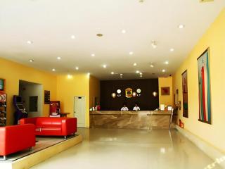 Super 8 Hotel Guangzhou Huanghuagang Branch - Guangzhou - 9