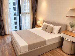 200m to West Lake - Luxury Apartment - 2BR - 3min to Lotte - Highrise - 5