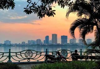 200m to West Lake - Luxury Apartment - 2BR - 3min to Lotte - Highrise - 2