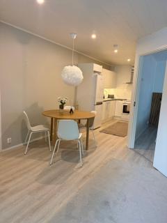 Peaceful house with own SAUNA, FREE PARKING - 5
