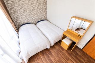 PREGOROOM - 6