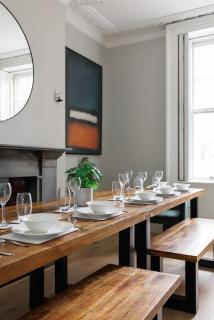 Flatzy - City Centre Mansion, Sleeps 22, 5 Baths - 9