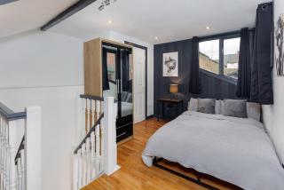 FLATZY - Victoria Street Apartment - Heart of City Centre - 4