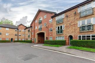 FLATZY - Quiet Sefton Park Luxury Apartment - 1
