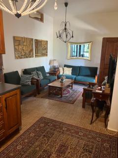 Cozy Mountain Retreat - 1