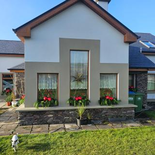 Cozy Smerwick Bay House - 9