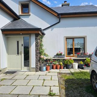 Cozy Smerwick Bay House - 7