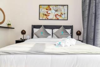 -Bloomfields Studio in The View Raha Beach - 9