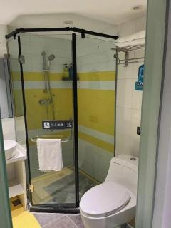 7 Days Inn Guiyang Qianlingshan Park Beijing Road Metro Station - 8