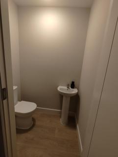 The Meadows- Cozy private room & Free Parking - 1