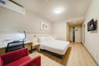 Jinjiang Inn Shanghai International Tourism and Resorts Zone Kangxin Highway Branch - 2