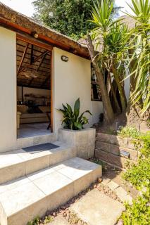 The Thatched Cottage - 8