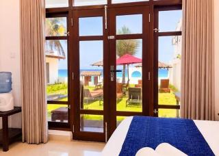 Dutch Bay Beach Villa - 8
