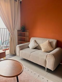 Cozy City View Piccadilly Greentown - 5