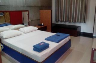 Zigzag Resort - 1