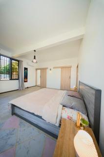 The Place to be - 8