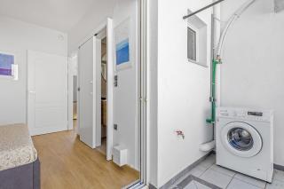 Sunny Penthouse overlooking Chalkida - 3