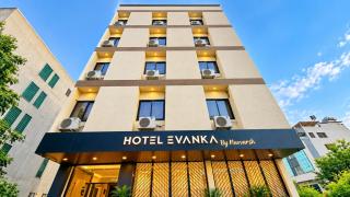HOTEL EVANKA by Navvarsh - 9