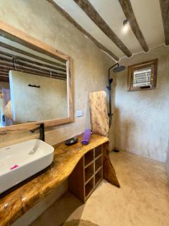 Zanzirangi House - 4