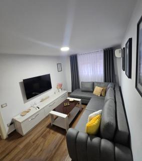 Lovely one bedroom flat in Durres - 9