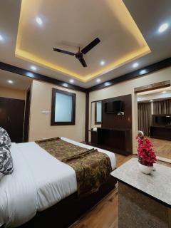 Zoon Dabb Hotel Near Srinagar airport - 1