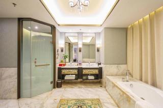 Wuxi Tai Hu Hotel - Wuxi - 4
