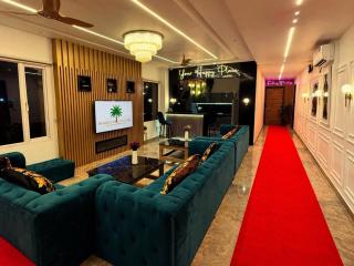 HolidayVilla & Suites- Redefined Luxury Rooms & Suites- Green Avenue Main Market Amritsar - 9