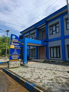 Tamperan Fishing Port Guest House Pacitan - 5