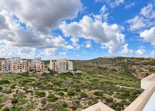 Castle View Residences - 8