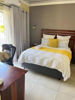 Stallion Guest House Masvingo - 1