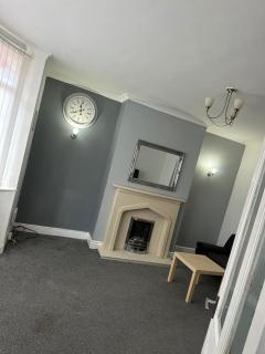 Stunning 3-Bed House in Middlesbrough - 0