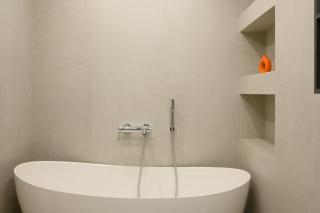 Premium 2 Bedroom Apartment Trendy City Center, Large Terrace & Free Parking - 9