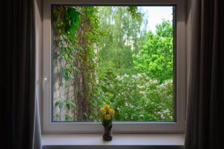 Premium 2 Bedroom Apartment Trendy City Center, Large Terrace & Free Parking - 1