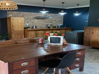 SOUSIE'S RUSTIC STAY - 7