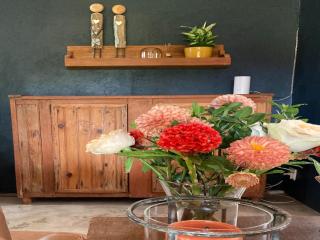SOUSIE'S RUSTIC STAY - 5
