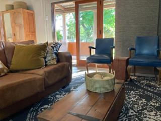 SOUSIE'S RUSTIC STAY - 2