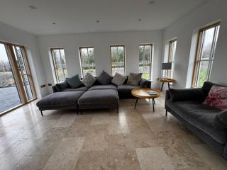 Entire home in Westport Ireland - 7