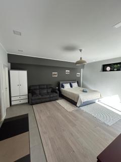 Yla Studio- Piatra Neamț - 0