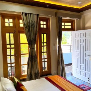 Rock Mountain Premium Entire Homestay Dalhousie - 8