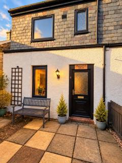 Pannanich View Cottage, Ballater - 0