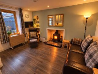 Pannanich View Cottage, Ballater - 9