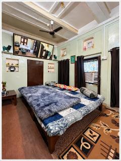 Feel Aesthetic Kashi Home Stay - 6