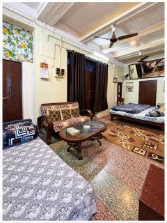 Feel Aesthetic Kashi Home Stay - 9