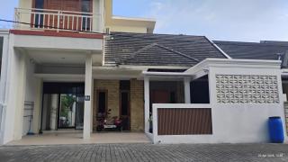 Varisha Homestay 5BR, PS5, Bathtub, E-bike - 9