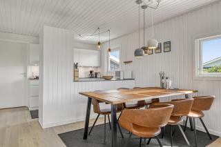 Feriehus Med Indhegnet Terrasse Ved Havet Sj281 - 2