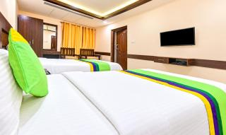 Starlight Hotels Palm Tree Mylapore Ramakrishna Mutt Road chennai - 6